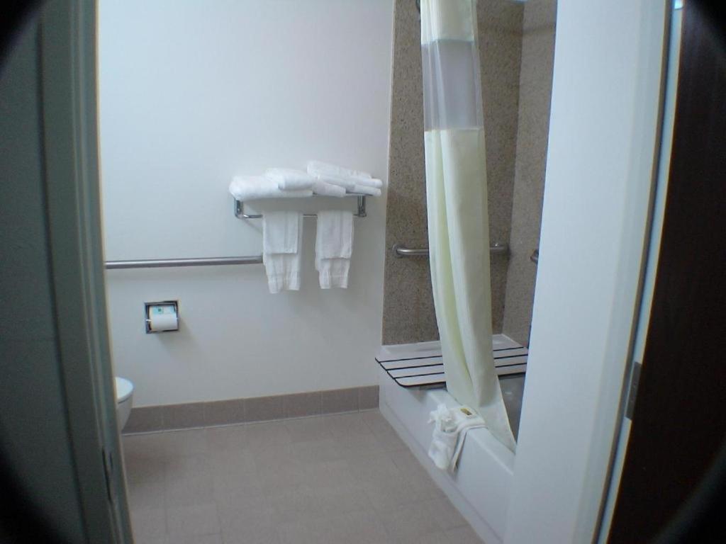 Budget Host Inn And Suites 캐머런 외부 사진